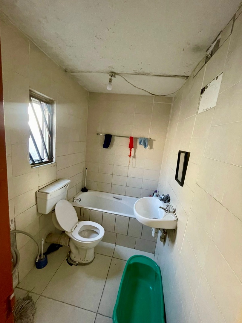 2 Bedroom Property for Sale in Delft Western Cape